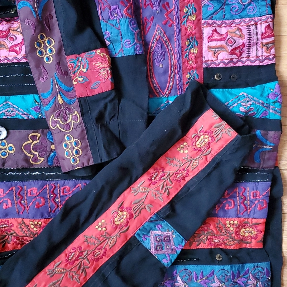 Chico's Design Patchwork Embroidered Jacket M - image 4